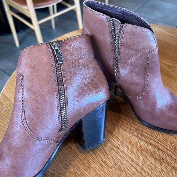 Frye Jennifer Ankle Boots Womens 7.5 Brown Block Heel Pointed Toe Chic - Picture 4 of 9